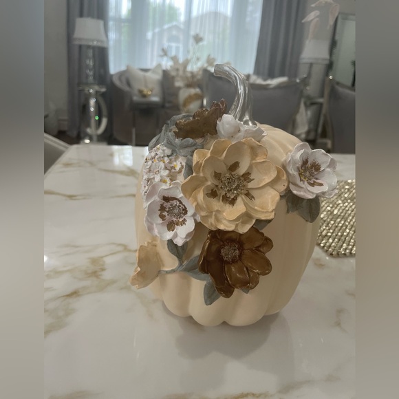 Elegant Cream Pumpkin with Floral Accents - Picture 1 of 3